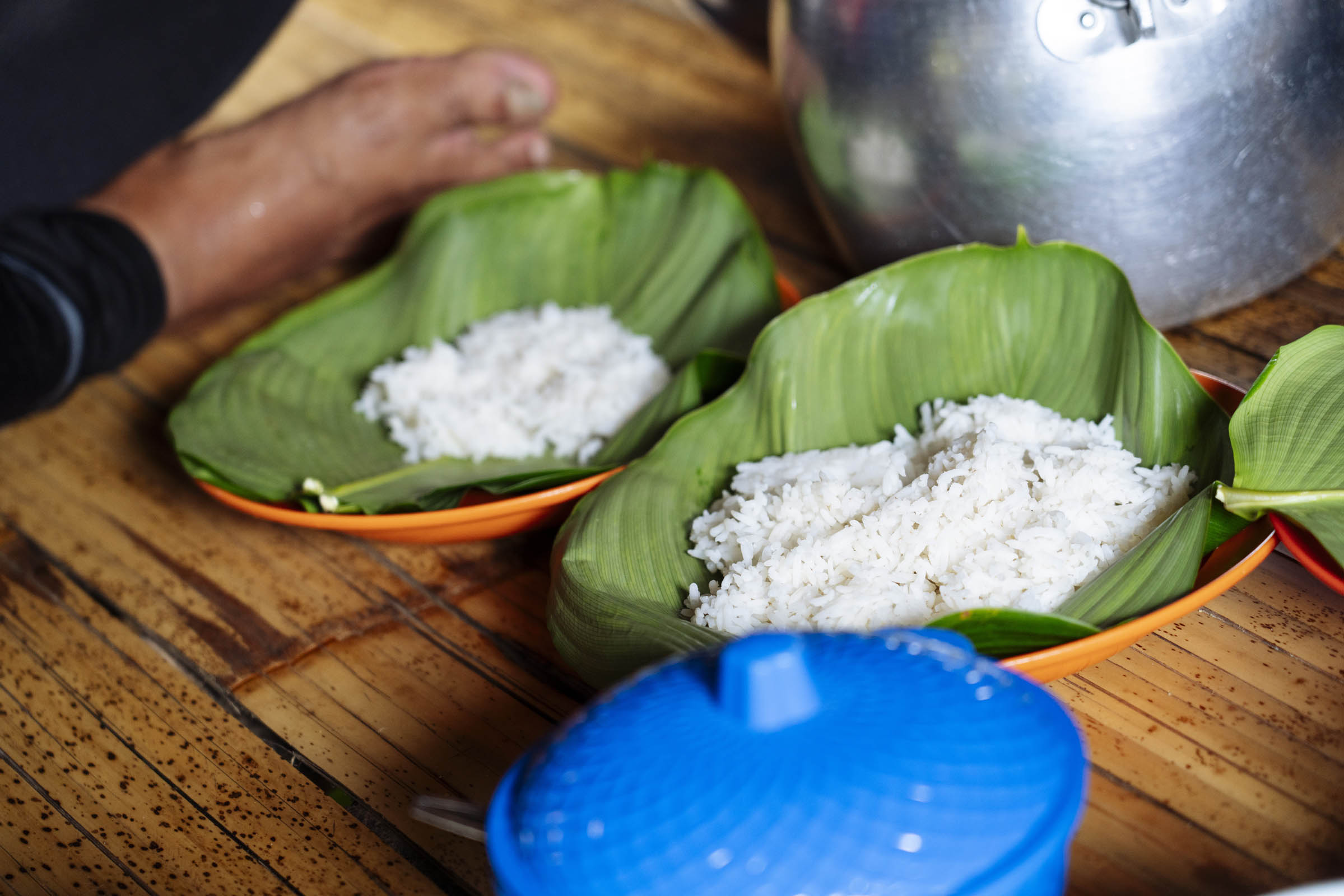 Lunch being prepared. Photo by Teoh Eng Hooi.